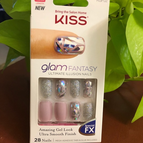 Dashing Diva Makeup Kiss Nails Glam Fantasy Fx Medium Length Kgf2
